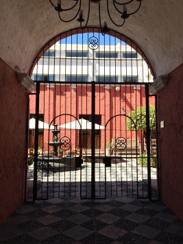 A colonial style courtyard in Arequipa