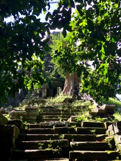 A glimpse of Preah Palilay, one of the smaller temples in Angkor Thom