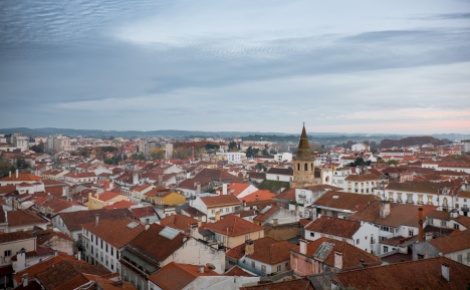 View of the city, Tomar, Portugal (18mm, 1/60s, f3.5, ISO 640)