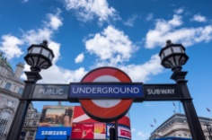Underground at Piccadilly Circus, London, UK (16mm, 1/400s, f7.1, ISO 200)