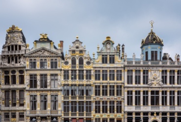 After: Grand Place, Brussels, Belgium (35mm, f7.1, 1/450s, ISO 200, PPL1-Corrected)