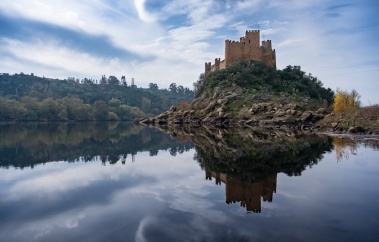 After: Almourol Castle, Portugal (18mm, 1/1700s, f4.5, ISO 200, PPL3-Altered)