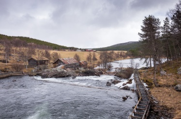 Fossehuset sawmill, Norway (16mm, f6.4, 1/400s, ISO 200, PPL3-Altered)