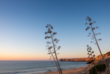 Sunrise at Sagres, Algarve, Portugal (16mm, f5, 1/150s, ISO 200, PPL1-Corrected)